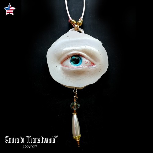 Magic eye amulet - eye,
