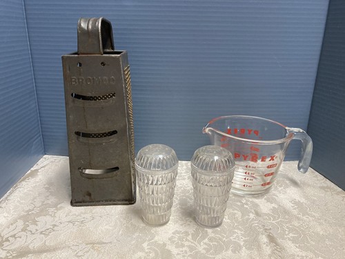 Vtg 3pc kitchen tool - vtg,